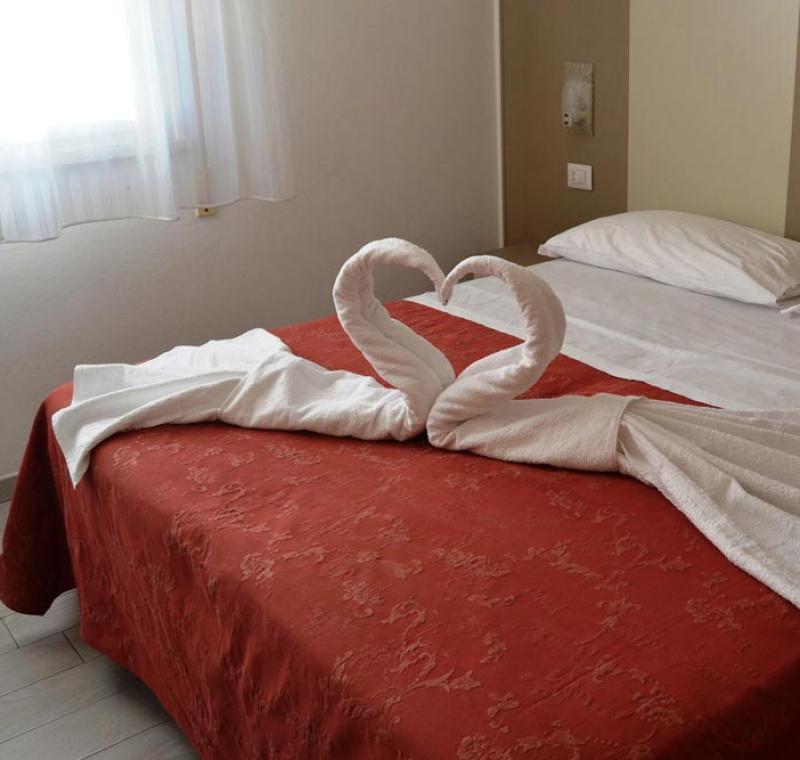 hotelzenith.unionhotels fr hotel-chambres-pinarella-cervia 015
