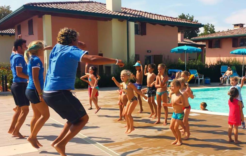 aironebiancoresidencevillage it villaggio-con-animazione 006