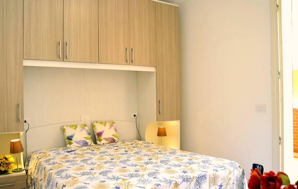 aironebiancoresidencevillage it depandance-2-livelli 006