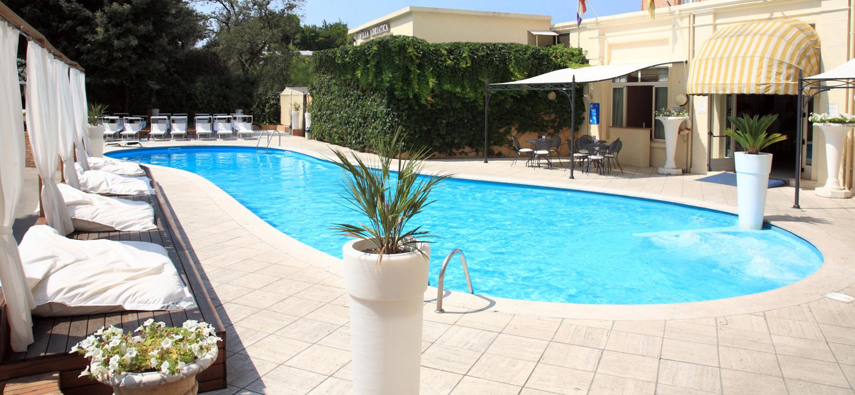 ambienthotels de pool-villa-adriatica 007