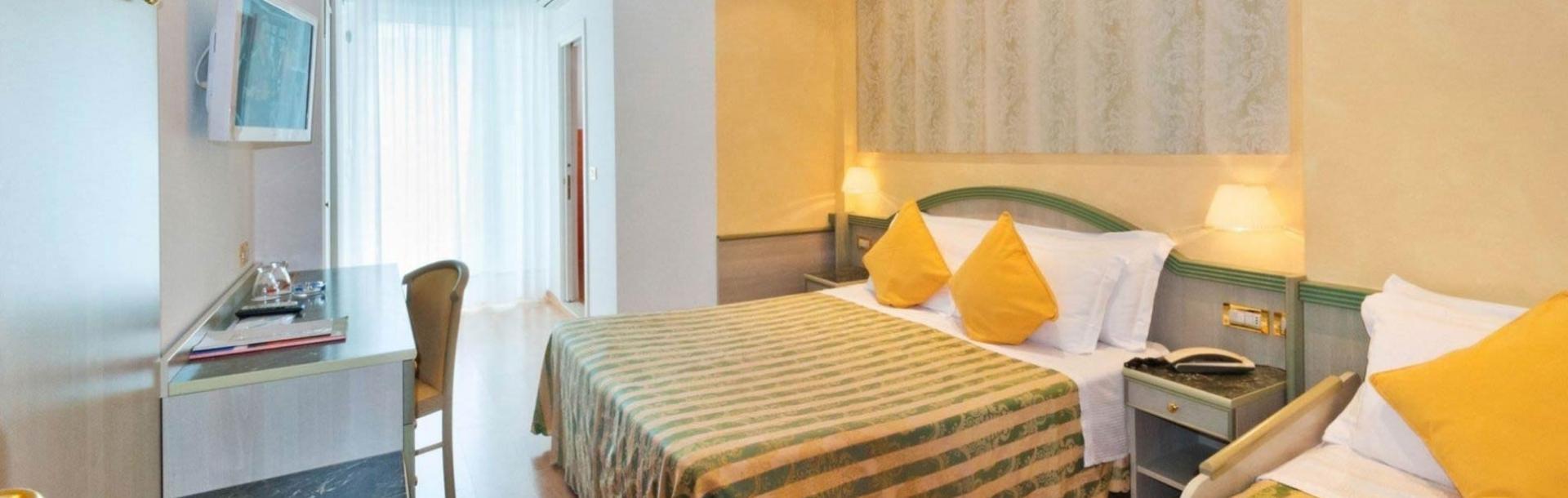 hotel-montecarlo en comfort-rooms 013