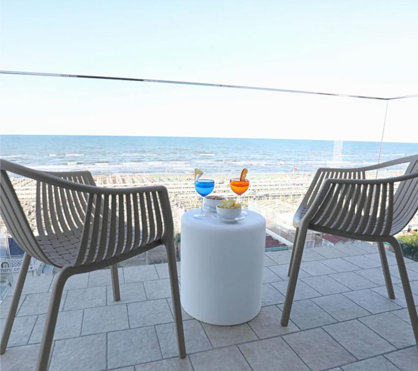 hoteldanielsriccione de de 020