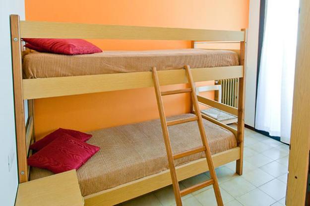 hotels-elcid-campeador en torre-pedrera-apartment-complex 015