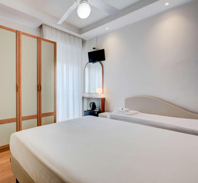 hotelsympathy en comfort-plus-rooms 005